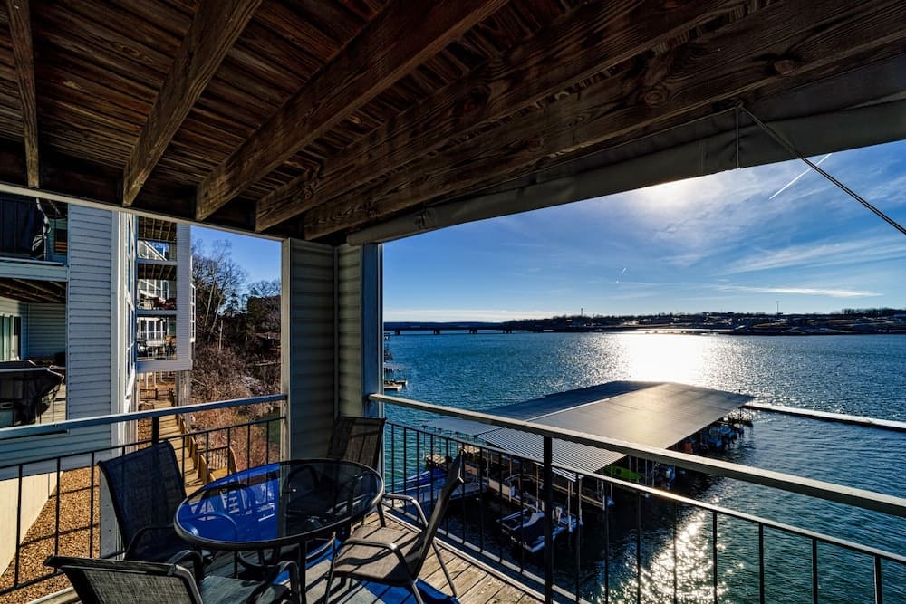 Osage Oasis Unmatched Views, Convenient Location