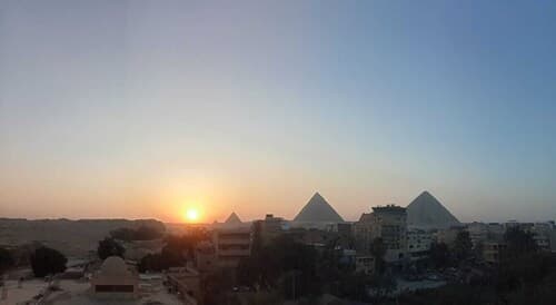 Eygpt pyramids iew