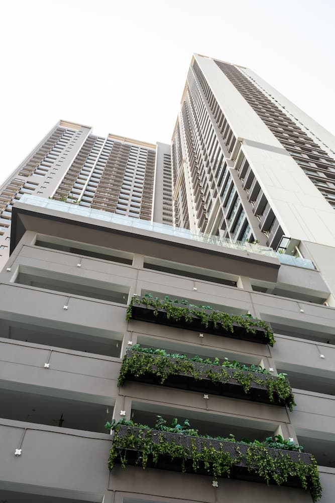 Agile Sky Residence Studio by SobenHomes