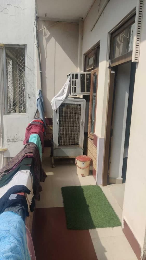 Narayani Guest House By GRB