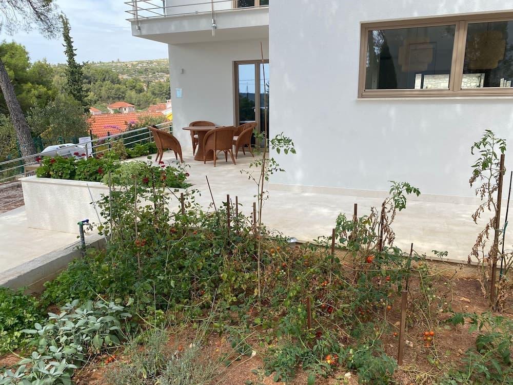 Konaklama yerinin ön cephesi