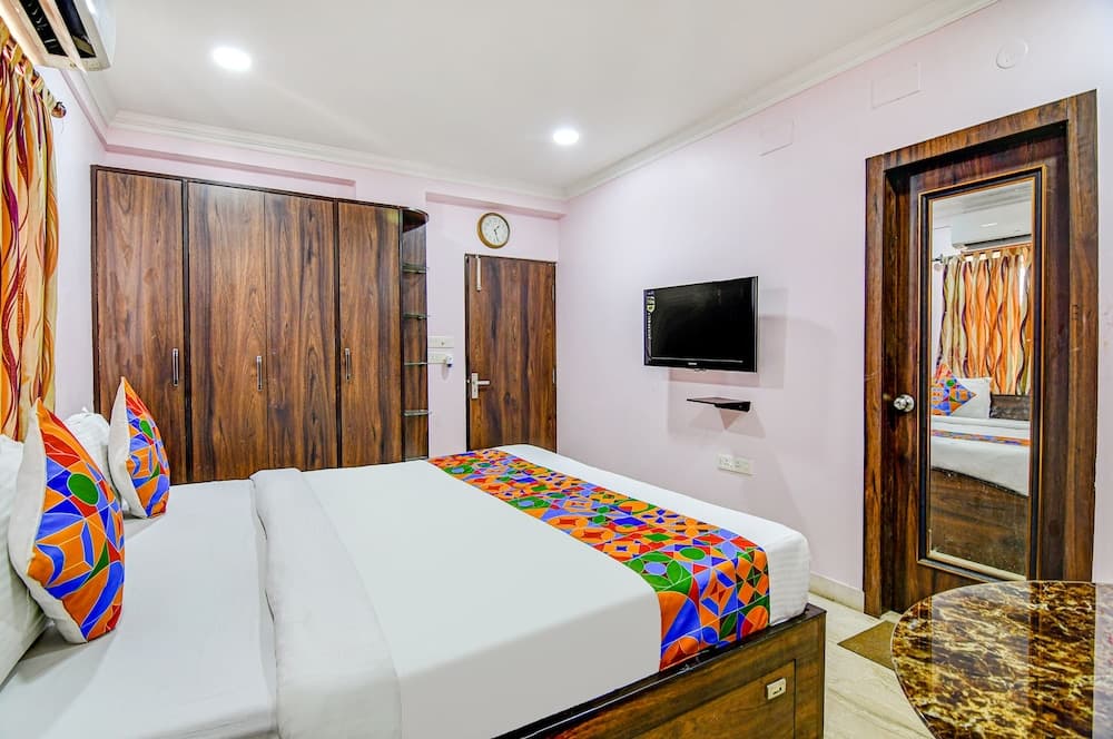 Fabexpress Spandan Inn