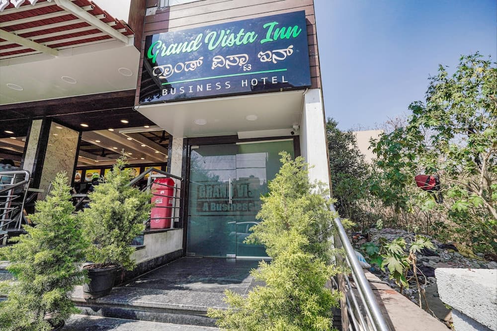 Konaklama yerinin ön cephesi