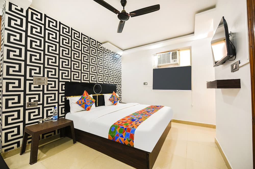 Fabhotel The Royal Residency