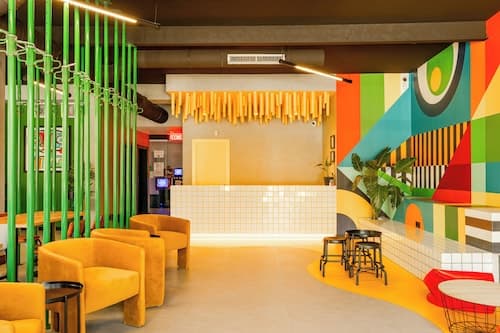Wonder Hostel