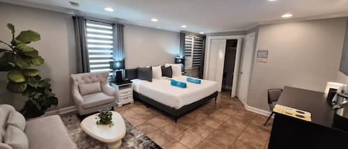 Bishop Hotel Key West