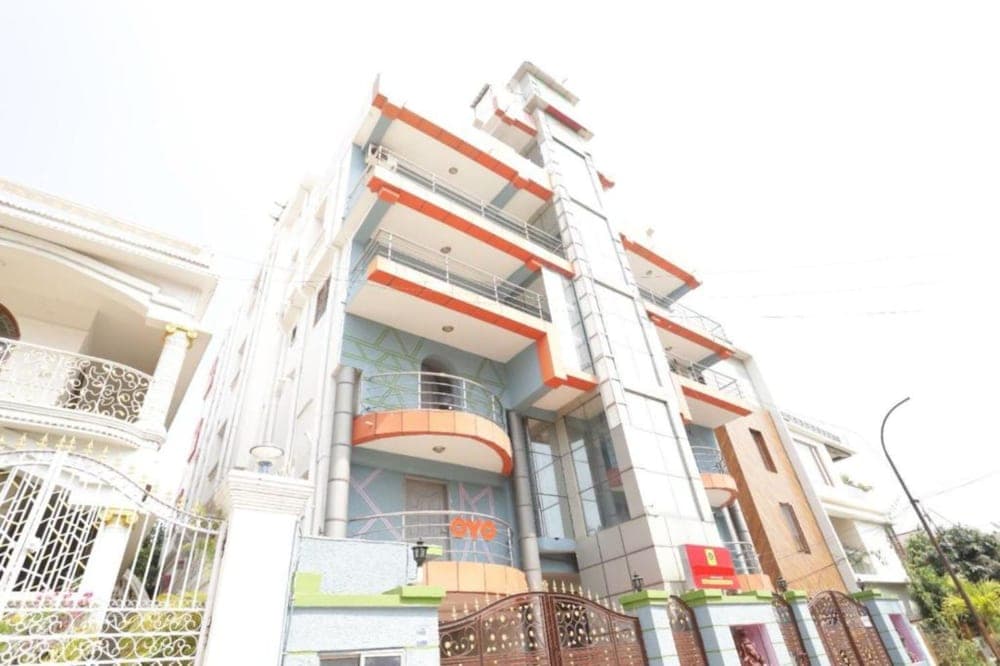 Goroomgo Hotel Hi5 Stay Bhubaneswar