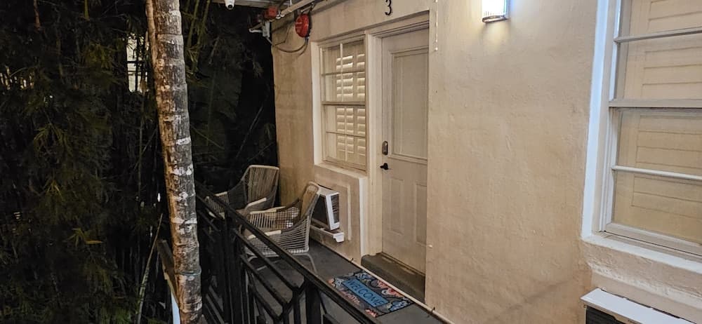 Konaklama yerinin ön cephesi