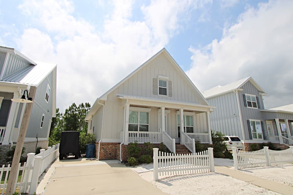 White Sands at Parks Edge