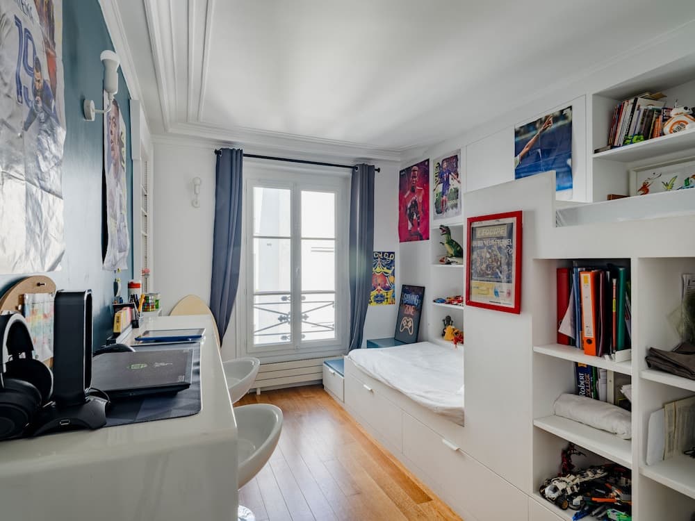Paris Haussmann Elegant Residence