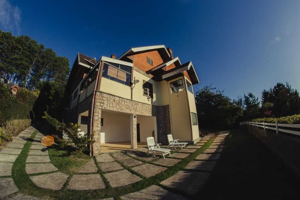 Cerejeira Guest House