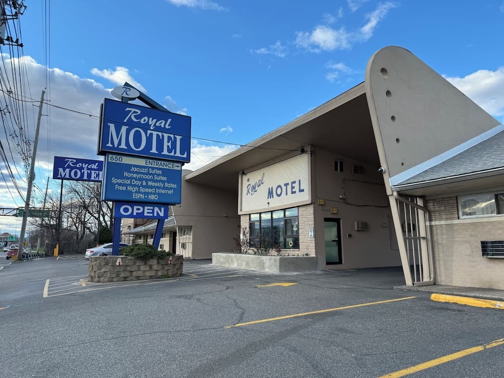 Konaklama yerinin ön cephesi