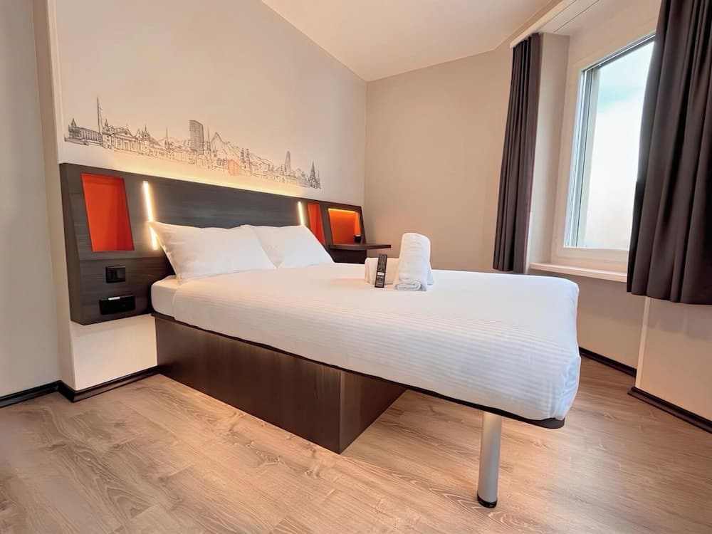 easyHotel Zurich Main Station