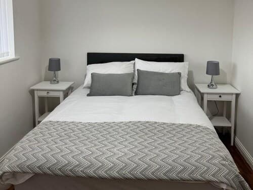 Apt Sleeps5-parkg-netflix-near City Centre/etihad