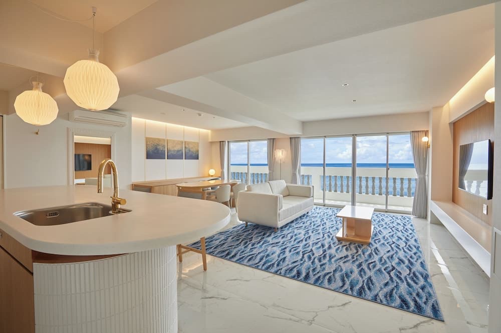LAZOR SEA RESORT