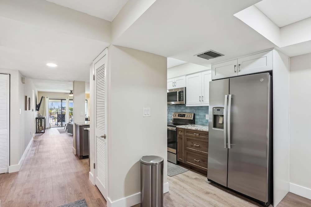 Land's End 4-404 Bay Front - Premier