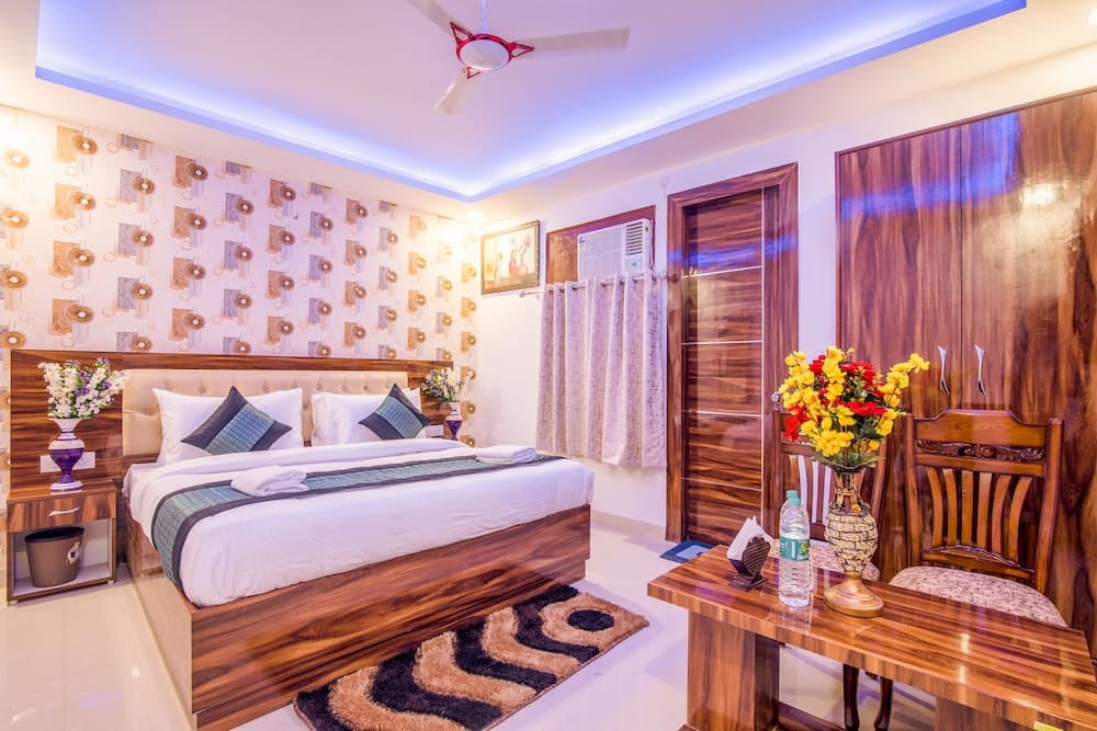 Hotel Festival At Delhi Airport