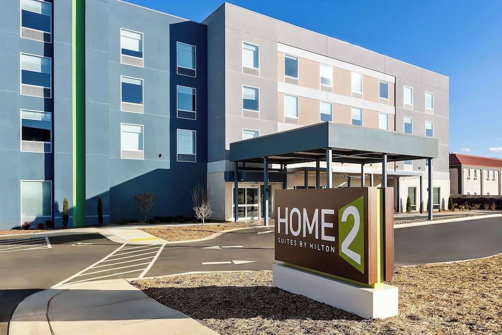 Home2 Suites By Hilton Hendersonville