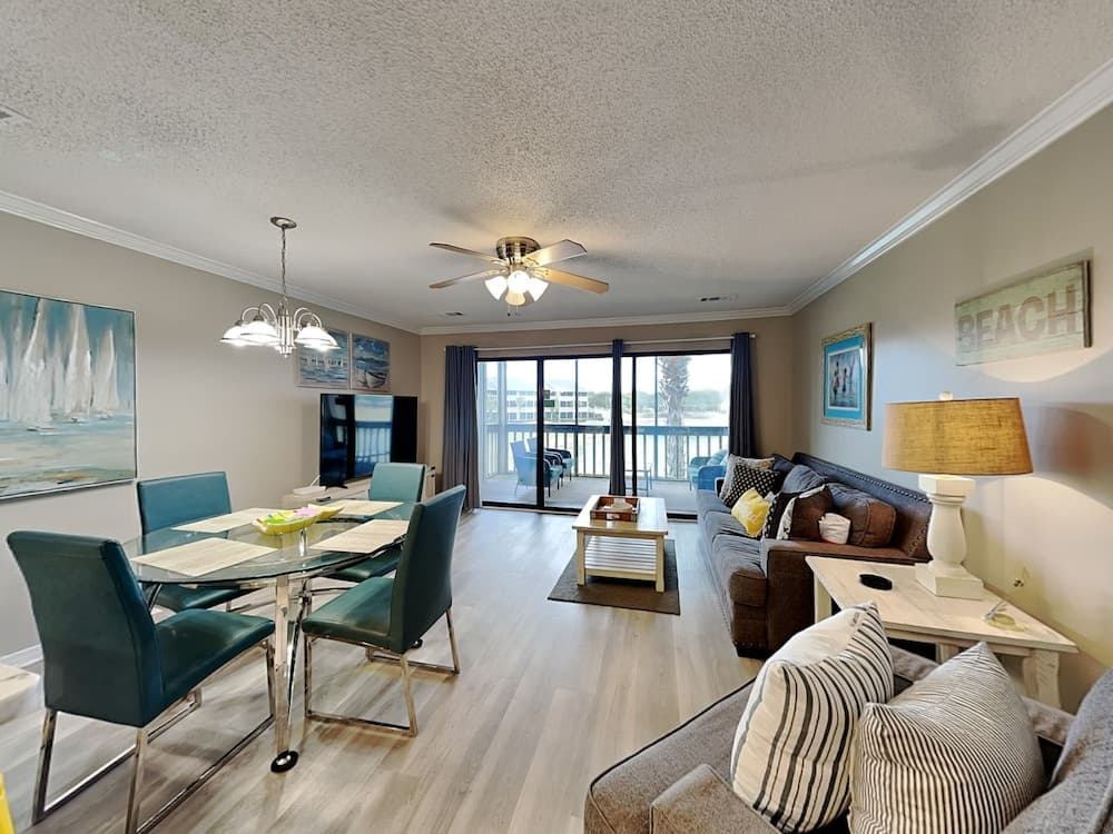 Seascape Lakefront Villas #231