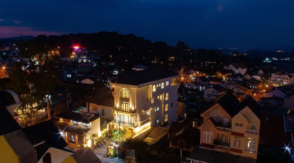 NATURE LAND 1 - Hotel & Apartment