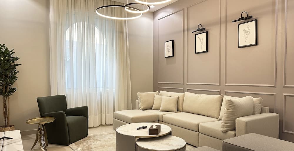 Al-Mutamarat A-1 Timeless History AG94