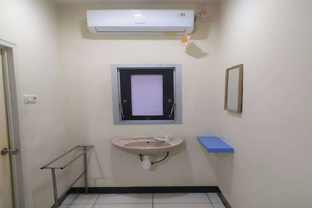 OYO 93818 Wisma Al Araf Syariah