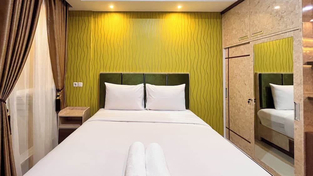 Modern Studio Room Apartment At Tamansari Skylounge Makassar