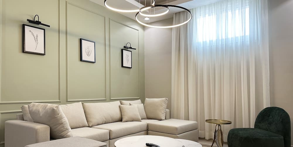 Al-Mutamarat A-17 Timeless History XZ38