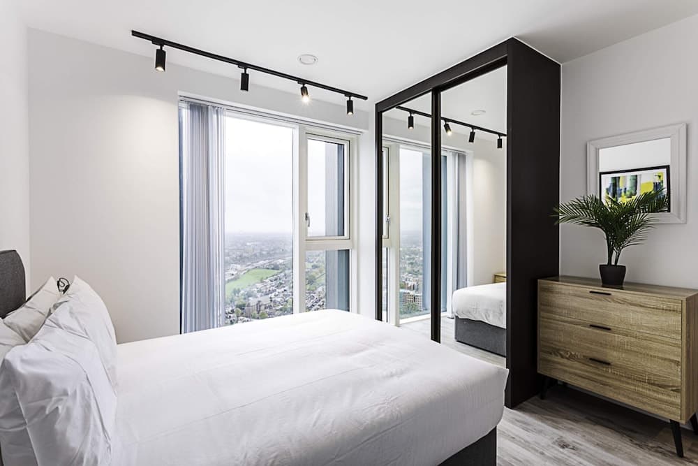 Icon Tower Flat IV