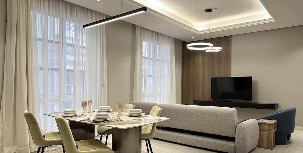 Kease Malqa K-8 Royal Touch  AZ61