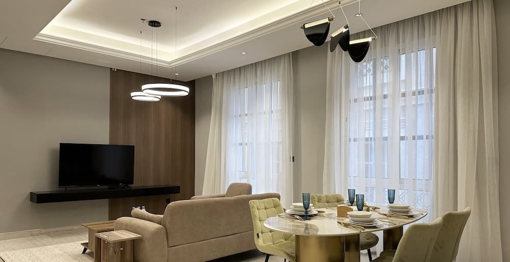 Kease Malqa E-9 Royal Touch  GZ90