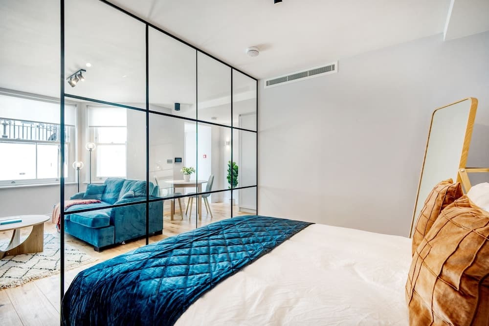 Coleherne Road Residence I