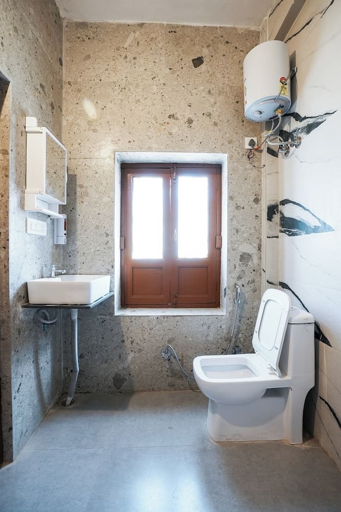 Devdarshan Hotel & Restaurant