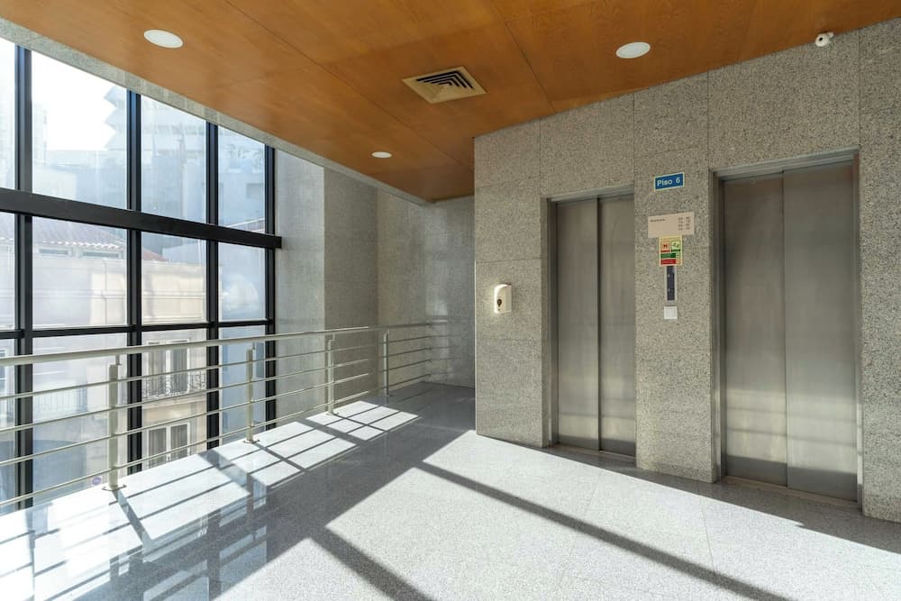 limehome Lisbon Eca de Queiroz