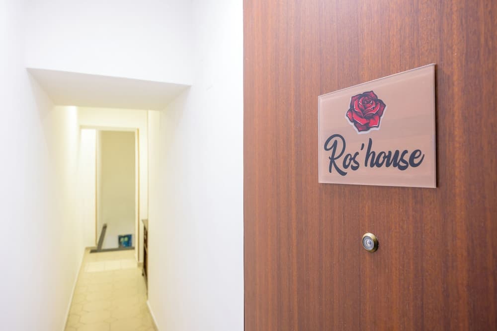 Ros'House