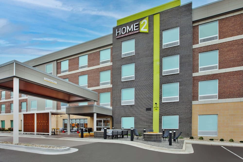 Home2 Suites By Hilton Grand Rapids Northeast