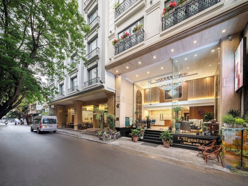 L'Signature Hotel & Spa