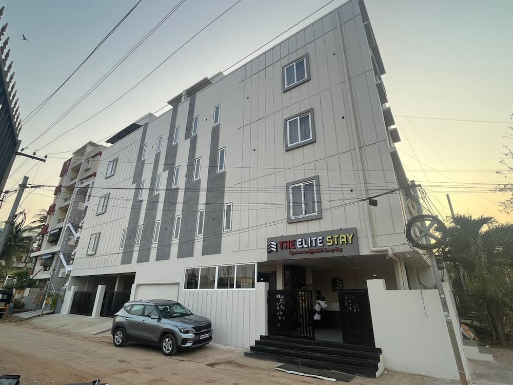 Konaklama yerinin ön cephesi