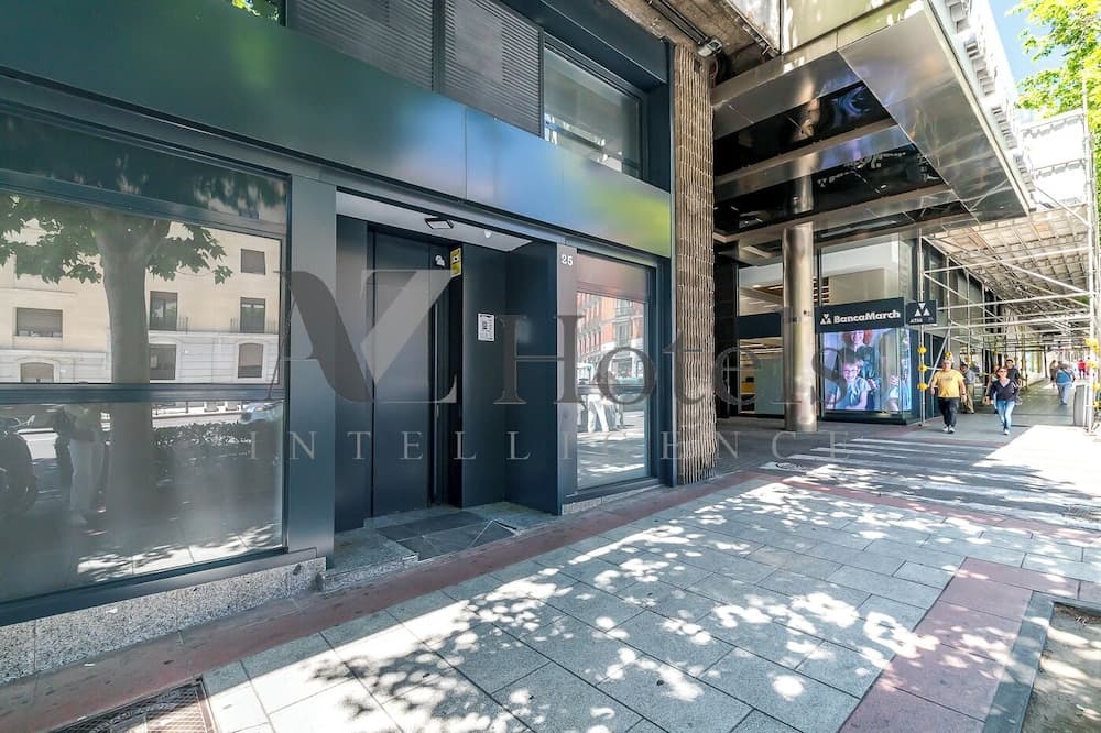 AYZ Princesa - Auto check-in property