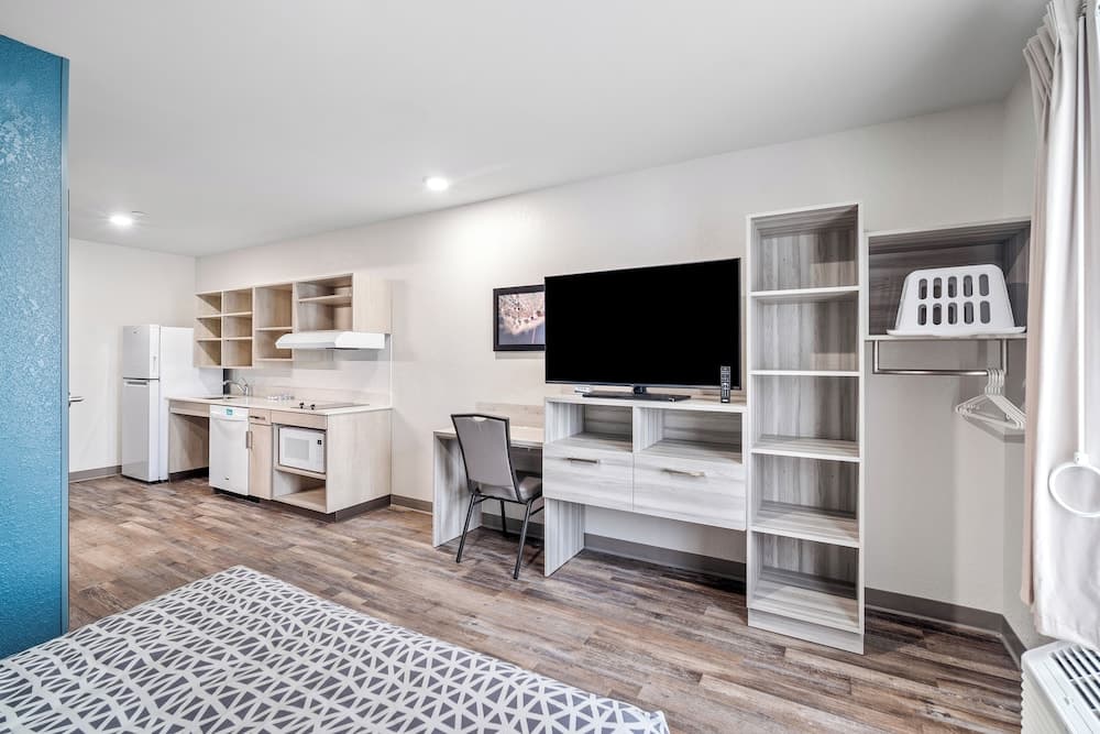 WoodSpring Suites Winston-Salem near Hanes Mall