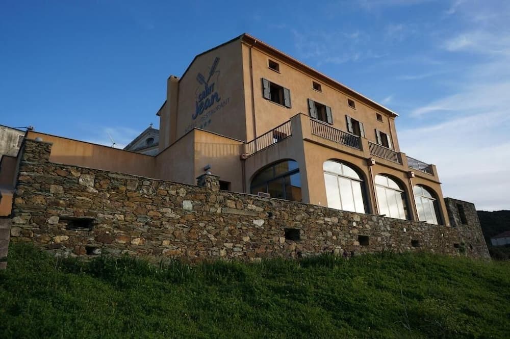 Hôtel Le Saint Jean