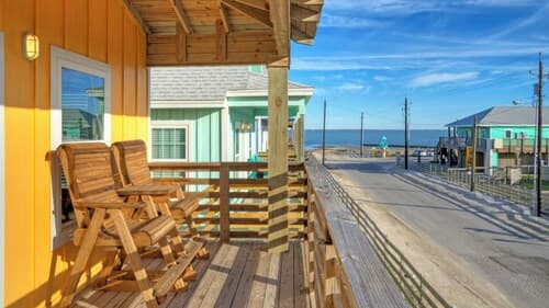2 Homes, Sleeps 16, Shared Pool+boat Dock Laguna Village Serenity by Avantstay