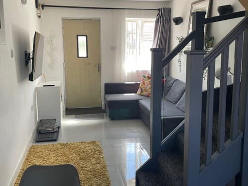 1bedhouse- London-sleeps 4- Close to Attractions