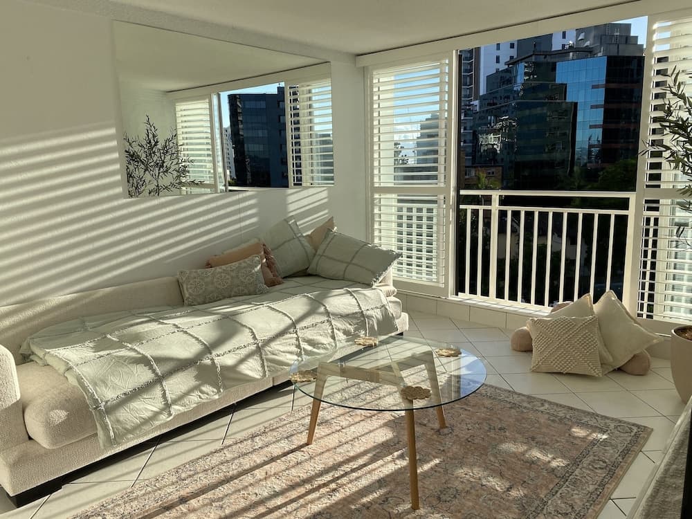 Condor Surfers - Coastal Letting Co