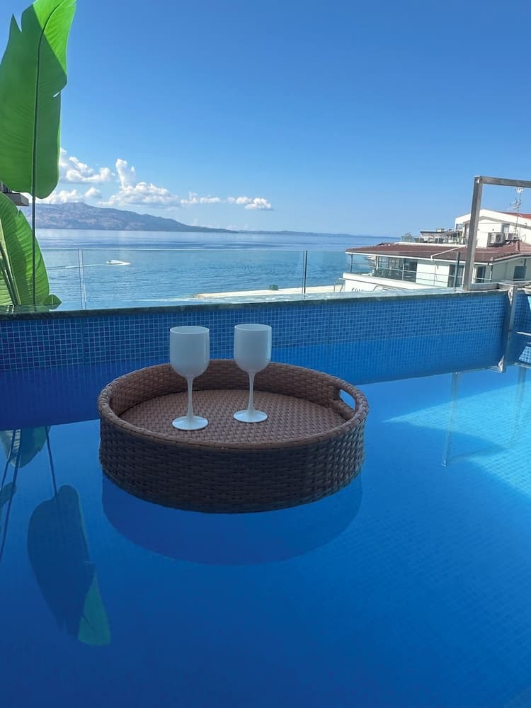 DREAM HOTEL SARANDA