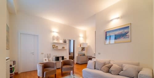 Isola Cozy Apartment