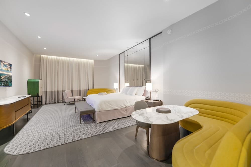 Wonderful Suite SLS Brickell