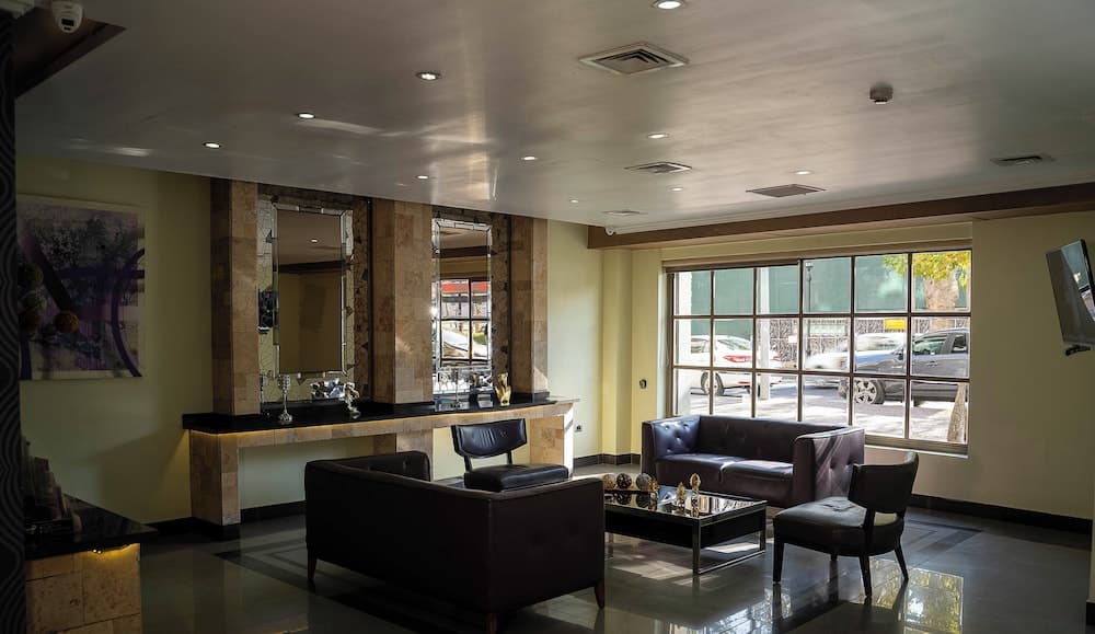 Hotel Infinity Park Santiago