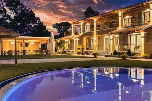 Comissa Luxury Suites