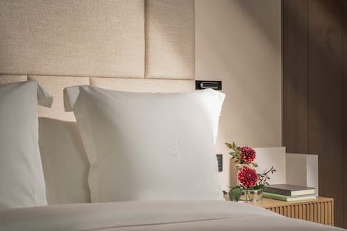 Four Seasons Hotel Osaka